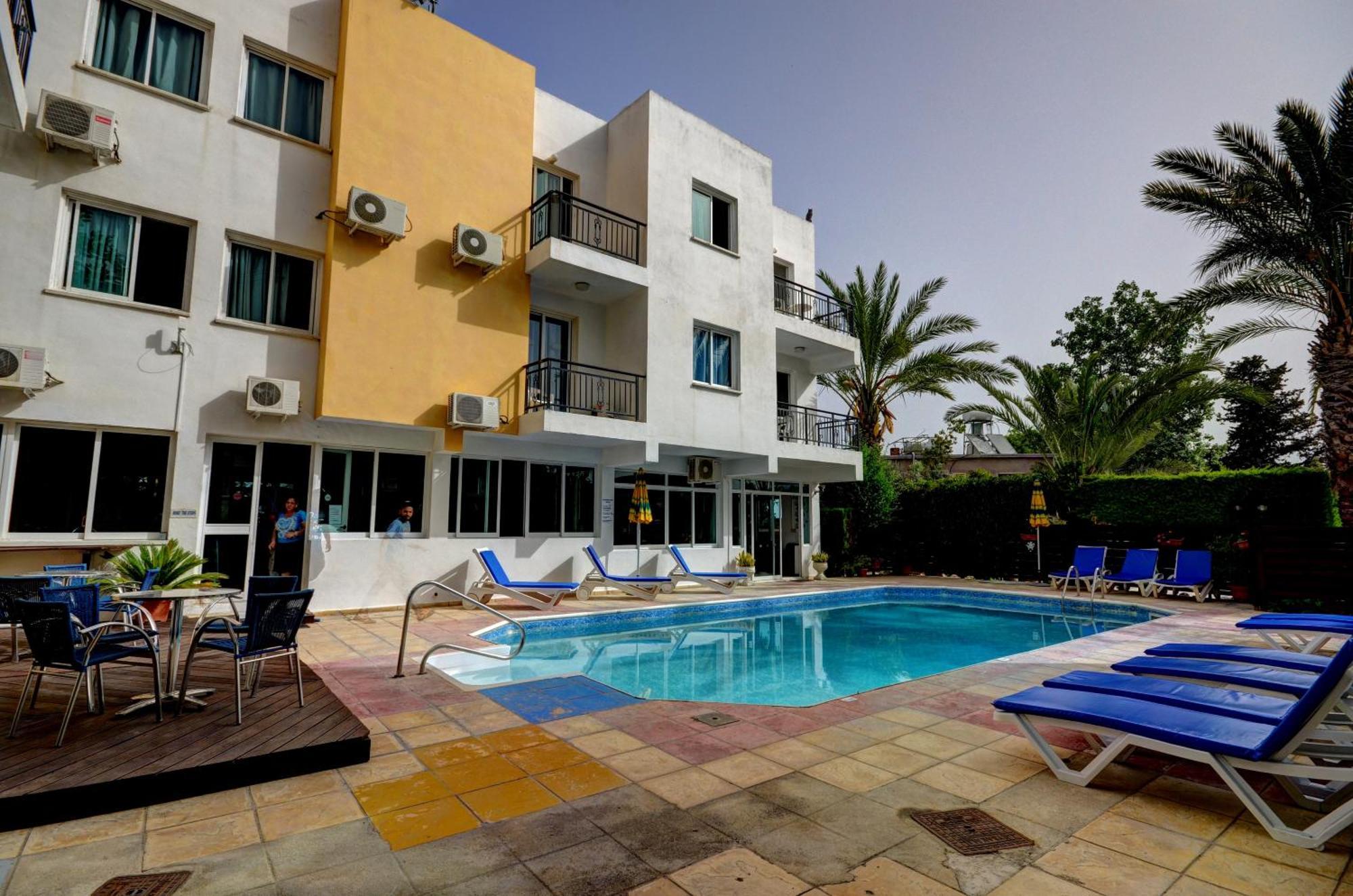 Renos Apartments Polis Dış mekan fotoğraf