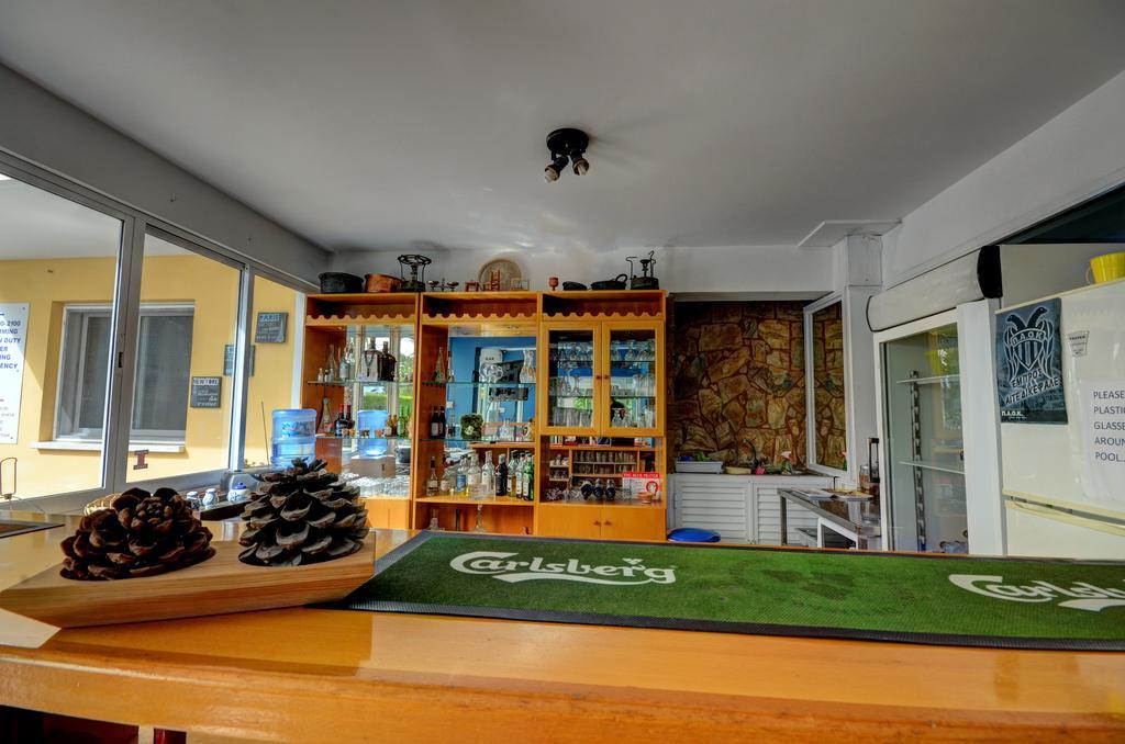 Renos Apartments Polis Dış mekan fotoğraf
