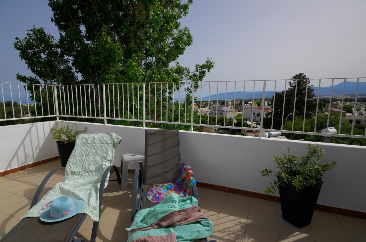 Renos Apartments Polis Dış mekan fotoğraf